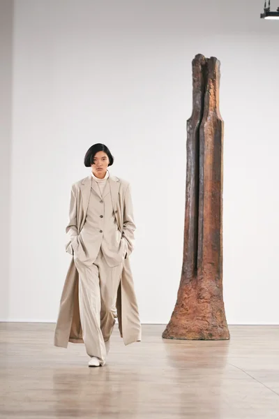 Look 21